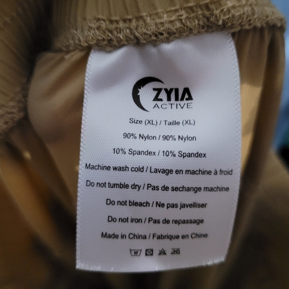 ZYIA | Work Flow tan high waist lightweight crop flowy wide leg gaucho pants - Picture 5 of 7